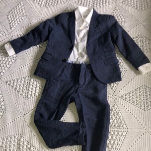 Zara Boys suit set!